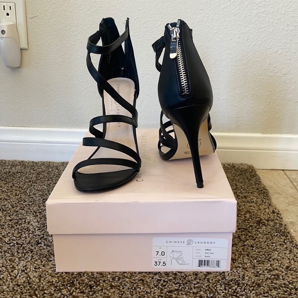 Chinese Laundry black high heeled Sandals